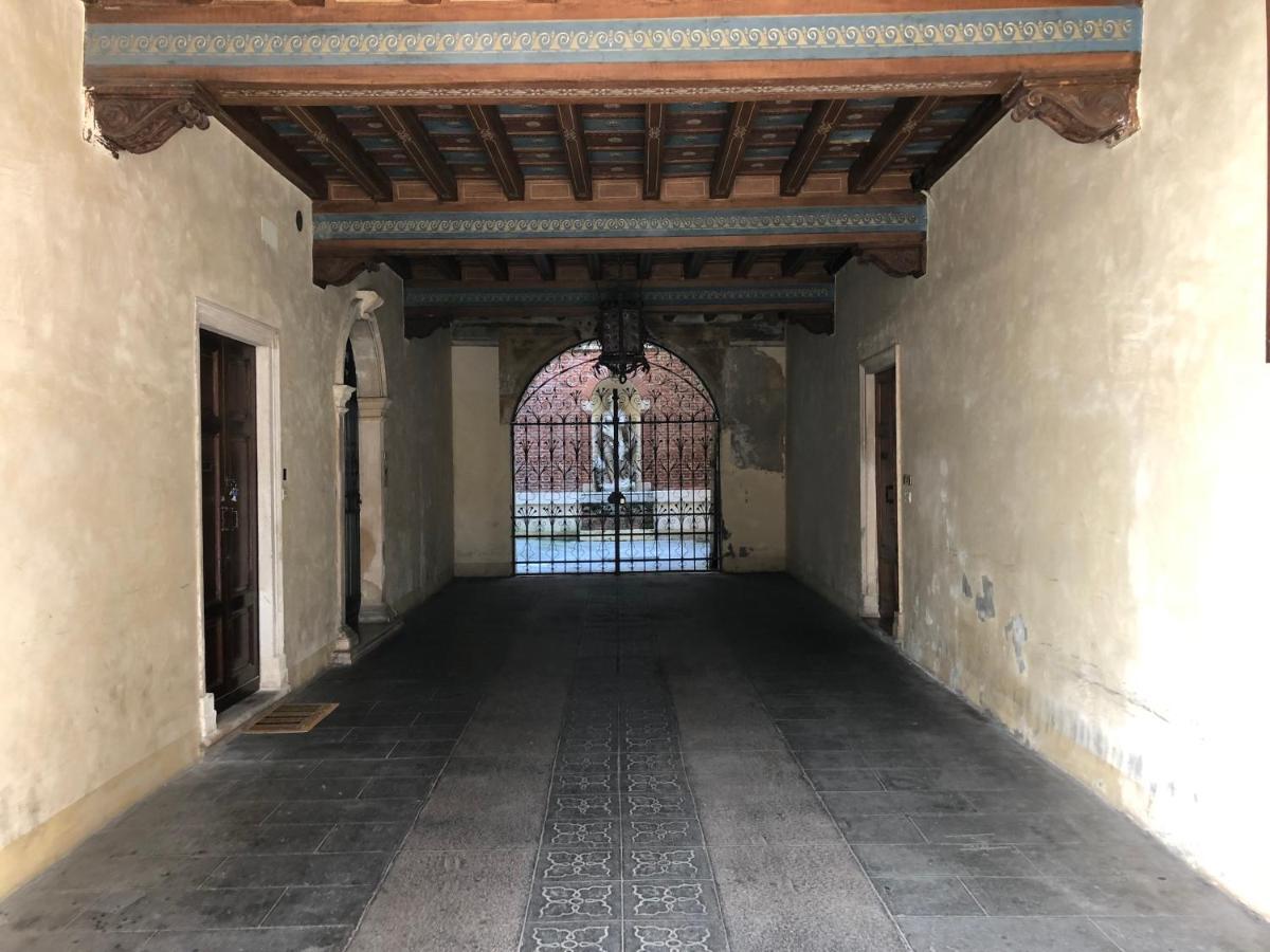 Apartamento Residenza Pedrotti Vicenza Exterior foto